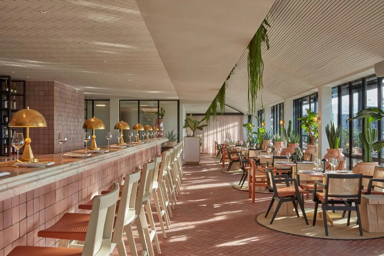 One Hundred Shoreditch Лондон 4*,  Великобритания